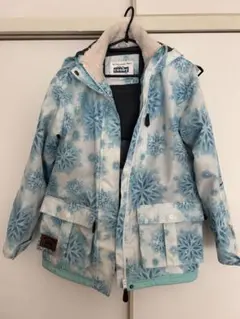 cosby 雪の結晶柄 スノーウェア 子ども用(上着のみ) 150cm