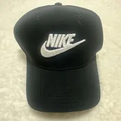 Item thumbnail for item b5432684-7875-405d-8053-7acf8fee2aa7