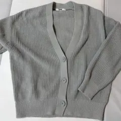 ユニクロUNIQLO グレー Vネックカーディガンドルマングレー水色