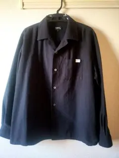 A.P.C. ブラックシャツ Lサイズ