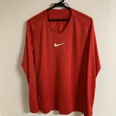 NIKEナイキ DRI-FIT パーク ファーストレイヤー ロングスリーブ 赤