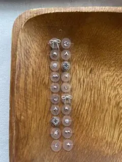 耳つぼジュエリー　【シンプルリボン大】 ステンレス銀粒　95