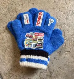 Item thumbnail for item 7b8963aa-0fb8-4b75-832b-6c6926f41994