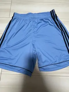 adidas ライトブルー ハーフパンツ