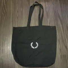 フレッドペリー　FREDPERRY トートバッグのサムネイル