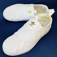 【希少美品】アディダス23.5㌢スーパースター スリッポン ホワイトFV3186