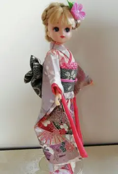 26-13)リカちゃん着物　振袖　正絹