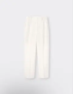 GU ハイウエストテーパードパンツ