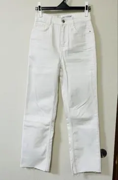 美品　ZARA ザラ　ハイライズストレートデニムパンツ