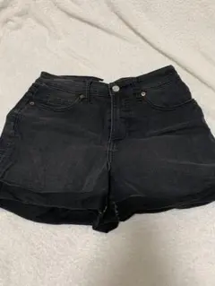 H&M ブラックデニムショートパンツ EUR36