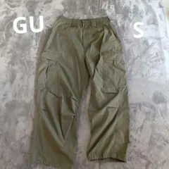 カーゴパンツ カーキ色 ゆったり Sサイズ