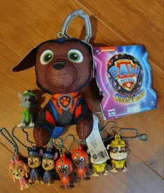 パウパトロール　キーホルダー　ぬいぐるみ　セット