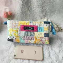 パッチワーク × デニム ポーチ (水色ファスナー)