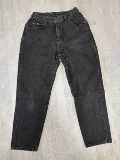 Levi's ブラックデニムストレートパンツ