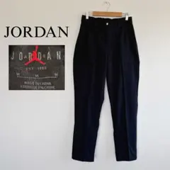 JORDAN ジョーダン　ワンポイント刺繍ロゴ　裾ファスナー　裾スリットパンツ