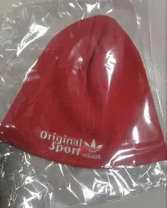 adidas 赤 ビーニー