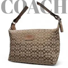 美品　コーチ　アクセサリーポーチ　ミニバッグ　バニティポーチ　シグネチャー