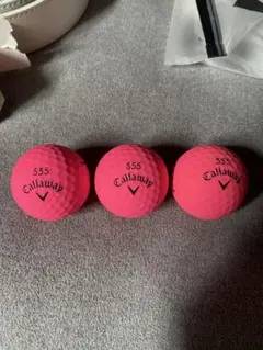 ゴルフボールピンク