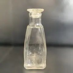 レトロ ガラス製 醤油さし 市松模様 - メルカリ
