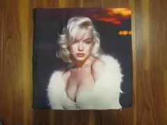 フ*ー様 新品 マリリンモンロー クッションカバー /130/ レア 枕カバー