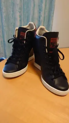 【最終値下げ！】アディダス オリジナルス スタンスミス ヒール