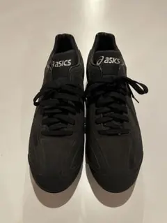 ASICS ブラック スパイクシューズ