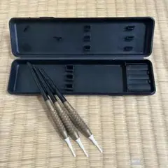 ハードダーツ 3本セット 専用ケース付きのサムネイル