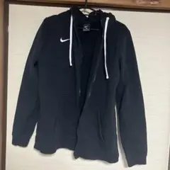 NIKEのパーカー