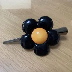 も*ー様 マリークワント　ヘアクリップのサムネイル