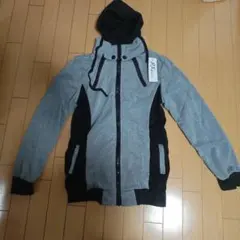 新品、未使用パーカー