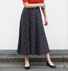 【最終価格】トゥモローランド　Ballsey ドットスカート　日本製のサムネイル