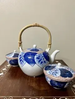 香蘭社　愁海棠　茶器セット 愁海棠）小ぶり茶器揃（急須・湯のみセット）|有田焼の老舗