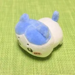 ハチワレ　ねそべりぬいぐるみ