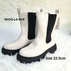 新品未使用 SHOO•LA•RUE ブーツ トラックソール 白のサムネイル