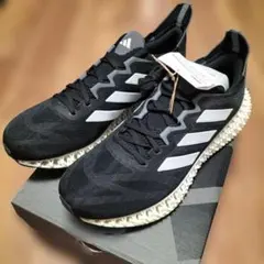 Item thumbnail for item 6b8b7557-7e4d-4833-bbb3-3de9294f0670