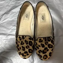 UGG レオパード　フラットシューズ