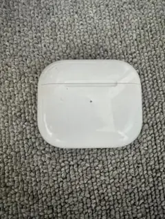 AirPods第三世代本体 ホワイト 充電ケース付き ※片耳聞こえません。