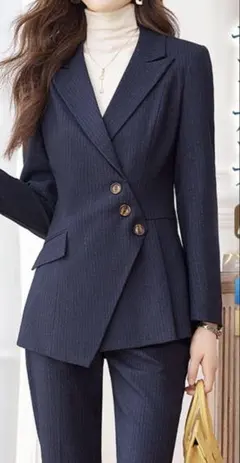 ネイビー ストライプ セットアップスーツ（ジャケット＋パンツ）