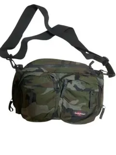EASTPAK ショルダーバッグ 迷彩柄のサムネイル