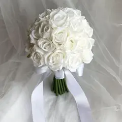ボリュームアップ　ホワイトローズ３０本　ウェディングブーケ　ブートニア　ラウンド