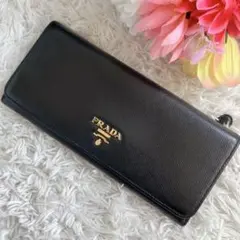 美品✨プラダ 長財布 サフィアーノレザー 1MH132 ゴールドロゴ　黒