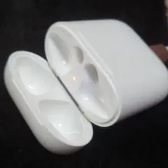 AirPods エアーポッズ　充電ケースのみ　 Apple A1602