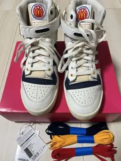 Item thumbnail for item 73abc15b-4aca-4ea6-bedc-adbea81dc5bd