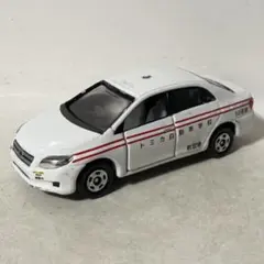 トミカくじ　お仕事大図鑑トヨタ　カローラアクシオ　教習車のサムネイル