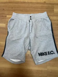 NIKE F.C. ショートパンツ グレー Mサイズのサムネイル