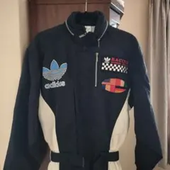 アディダスジャンプスーツ