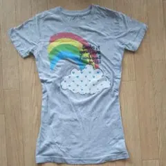 グレーTシャツのサムネイル