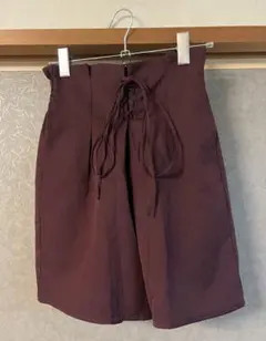 ショートパンツ　キュロット　ボルドー