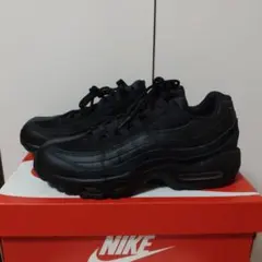Nike Air Max 95 ESSENTIAL