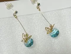 バタフライ＆ブルー アクアマリン風ピアス　揺れる ロングピアス